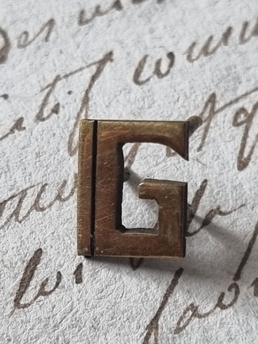 Monogramma lettere ottone g - in,