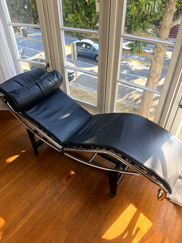 Corbusier style lc4 - le,