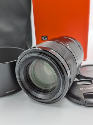 Sony sel90m28g 90mm - 90mm, f2.8