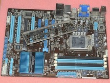 Scheda madre ASteK P8Z68-V LX Intel LGA 1155 BIOS 4105 usata