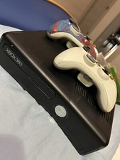 Xbox 360 + Sensore Kinect + 15 Giochi + 2 Joystick + Cavi