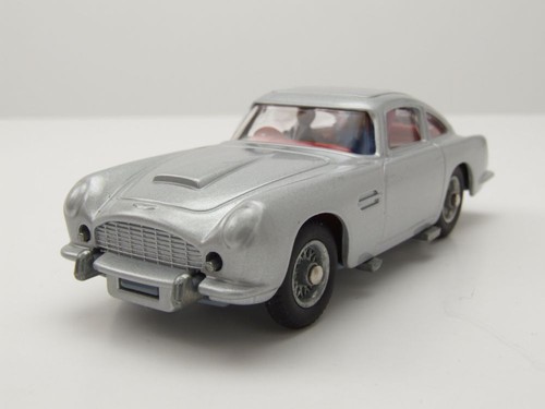 Modellino auto aston - auto,