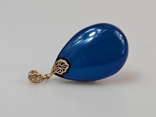 Ciondolo ambra blu catena