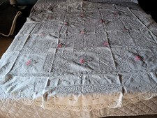 Copritavolo Rotondo Ricamato