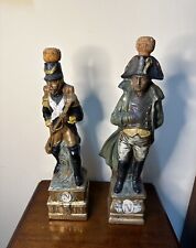 Napoleone e Soldato Di Fanteria Con Moschetto  Statuine in ceramica oro Vintage