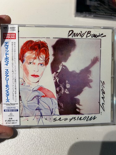 David bowie scary monsters - david,