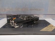 vitesse sc1/43 mercedes 300 se