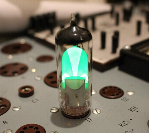 Tubo magic eye 6e1p em80 - eye,