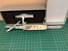 Victorinox coltellino svizzero