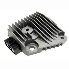 Regolatore di tensione per