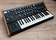 Moog subsequent - subsequent, 37
