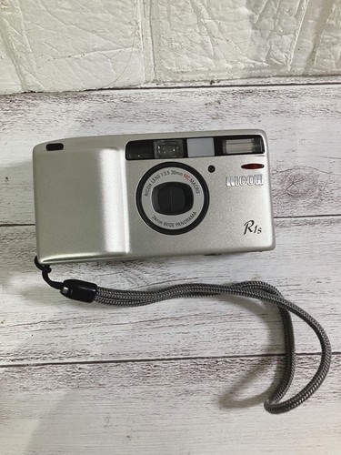 Fotocamera compatta pellicola