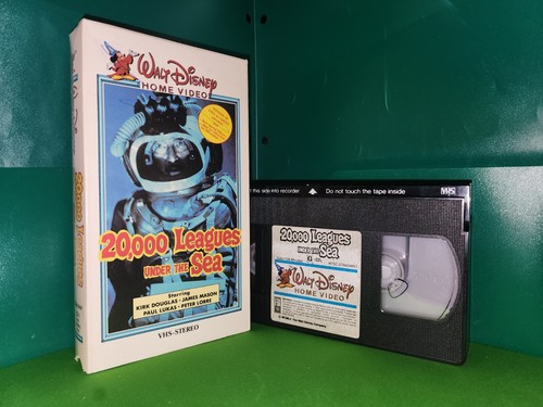 Cib 000 leagues - -,