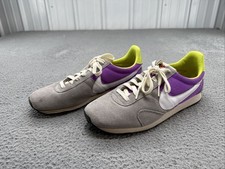 NIKE Pre Montreal Racer