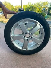 Gomme Michelin 225/50 R17 98W con cerchi in lega