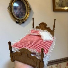 Casa delle bambole miniatura