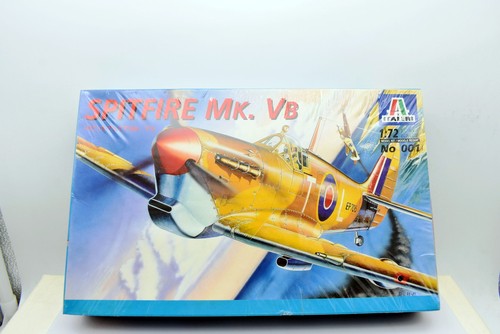 Modellini aerei model kit