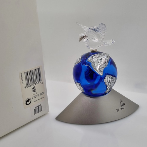 Swarovski colomba sul globo - colomba,