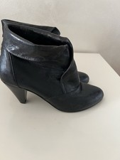 black garden boots women EU39