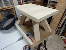 Tavolino artigianale in legno