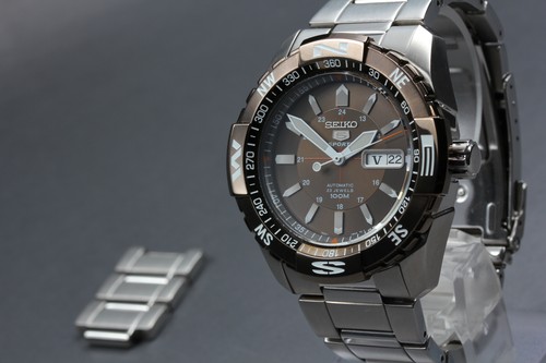 Quasi come nuovo - [], orologio