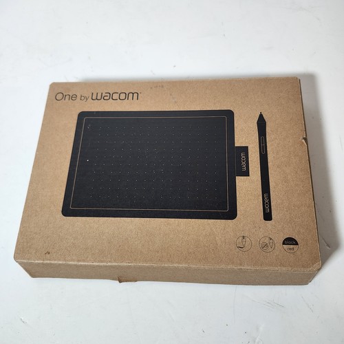 One wacom creative - one, by