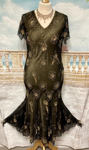 Abito chiffon con perline - in,