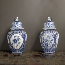 Coppia Antiche Potiche