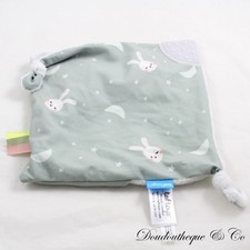 Doudou plat lapin TAF TOYS
