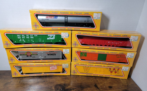 Lotto vagoni ferroviari - di, 7