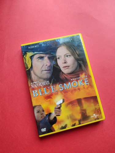 Film dvd blue - smoke,