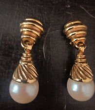 Orecchini con clips vintage colore oro e perla grande