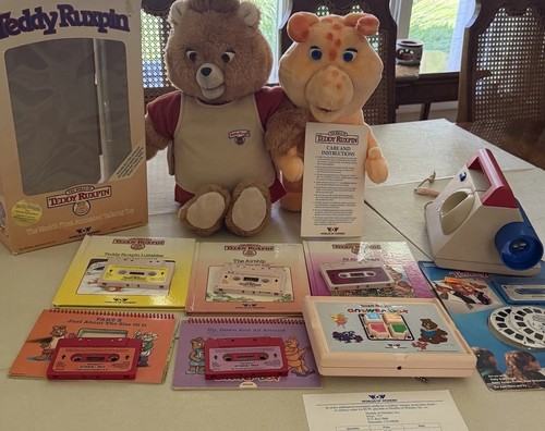 Teddy ruxpin and grubby - ruxpin, 1985