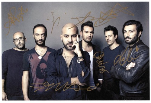 Negramaro signed paper photo - negramaro,