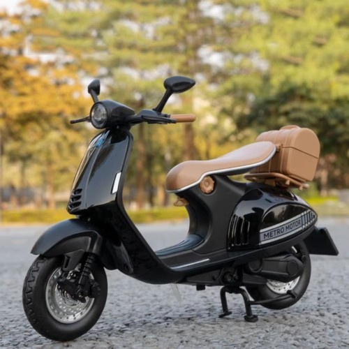Modellino moto vespa - 1:12, 946