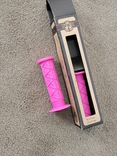 nuove impugnature rosa Brev M