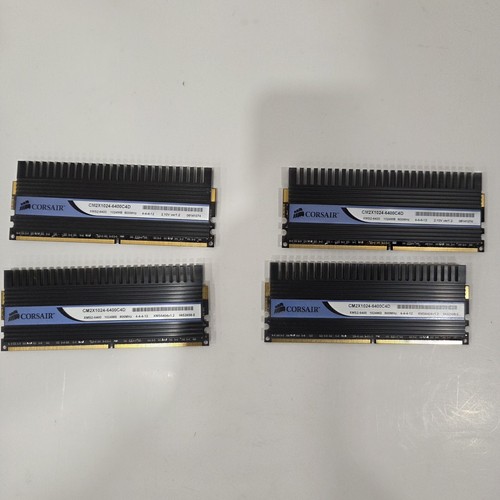 4gb corsair dominator - 4gb,