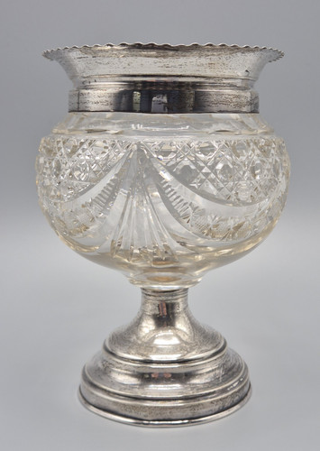 Antico vaso ciotola rosa