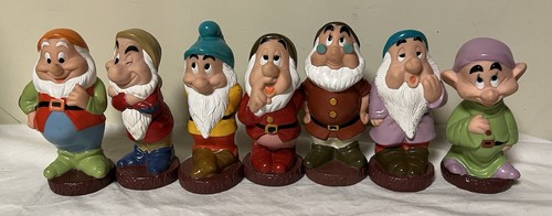 Lotto set figure gomma - 7, nani