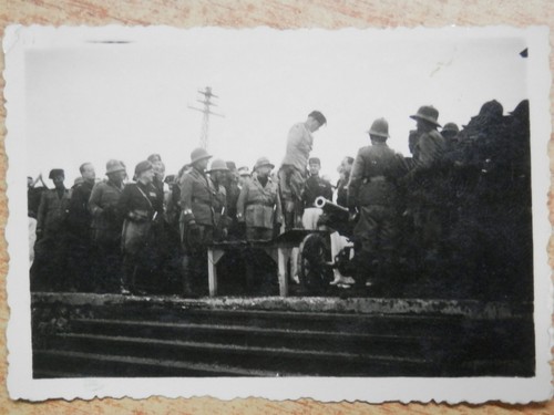 Vecchia foto mussolini - foto,