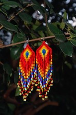 Orecchini con perline fatti a mano - gioielli artigianali, pronti per il regalo