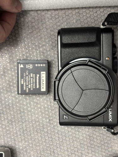 Fotocamera digitale compatta