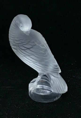 Lalique figurine tourterelle - -,