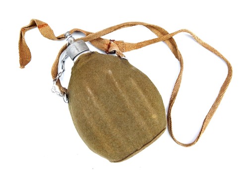 Vecchia borraccia militare - vecchia,