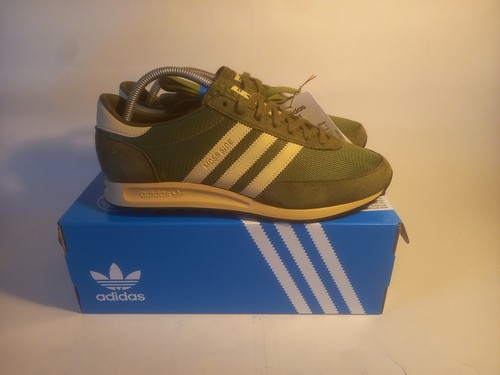 Adidas moss side uk9 - moss,