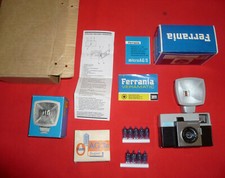 Macchina fotografica vintage Ferrania Veramatic 3M