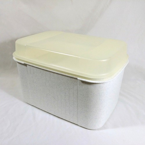 Tupperware multi keeper - tupperware, multi-keeper