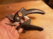 VECCHIE FORBICI DA POTATURA FISKARS COSÌ COME IN FOTO