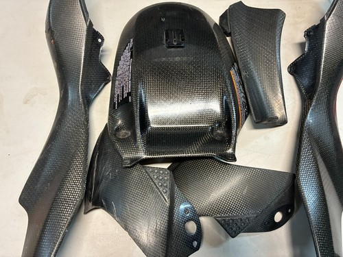 Aprilia rsv1000r factory - rsv1000r,