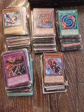 lotto carte yugioh 215 Varie Anche Con Custodia Rare